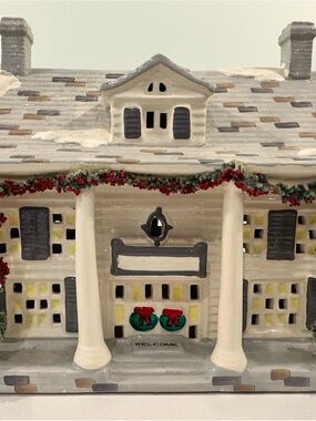 Department 56 Snow Village - Cumberland House